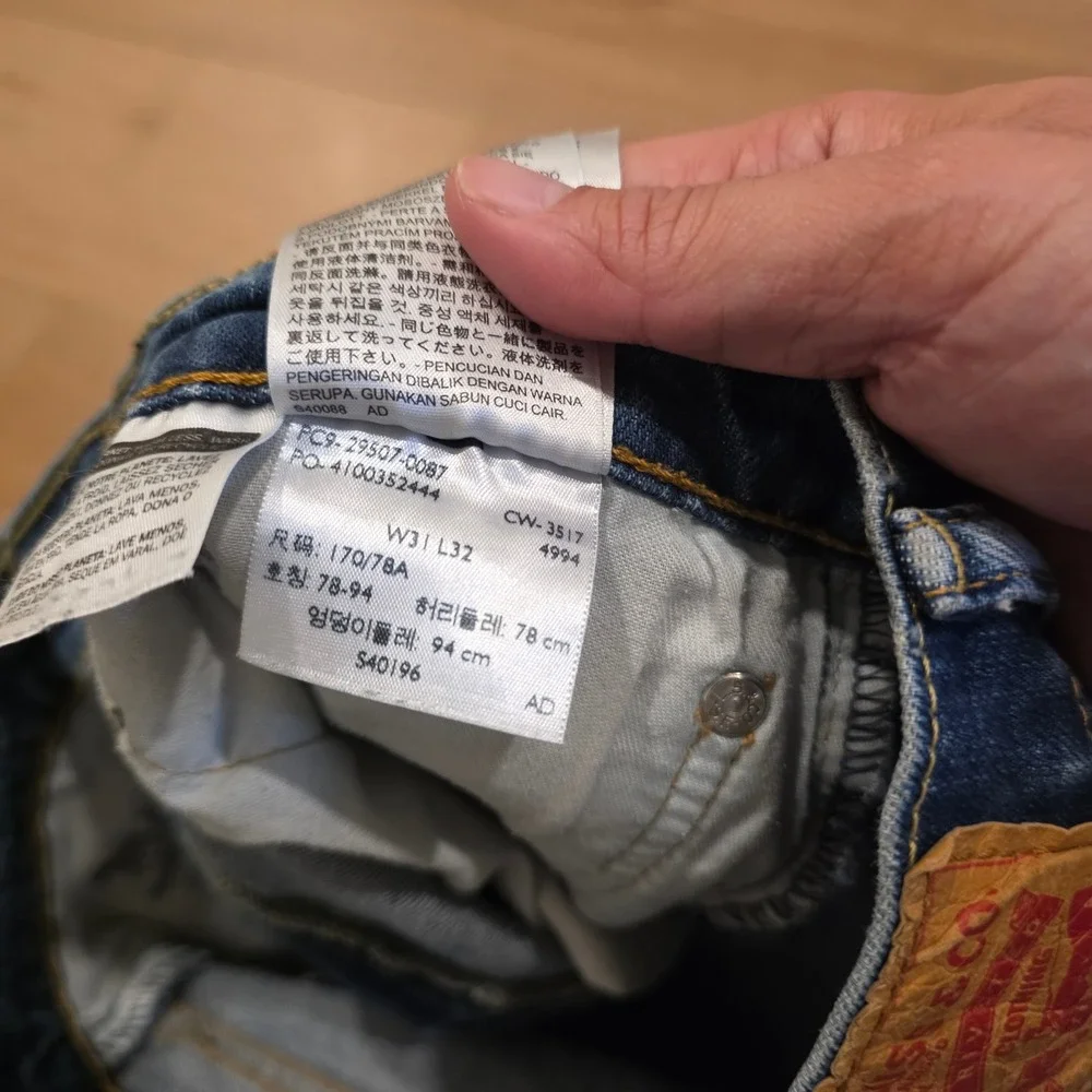 Levis levi 502